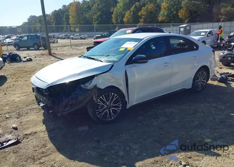 2023 Kia Forte Gt-Line from USA, damaged, VIN 3KPF54AD2PE640961